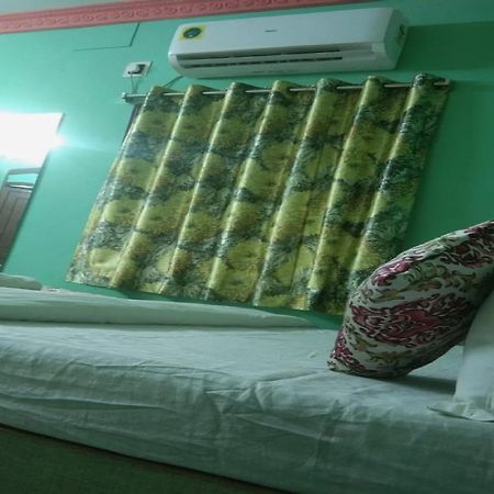 Hotel O Palace Inn Near Acropolis Mall Jadabpur Ngoại thất bức ảnh